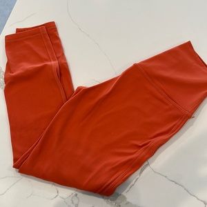 women’s lululemon align pant 25” size 6! never worn